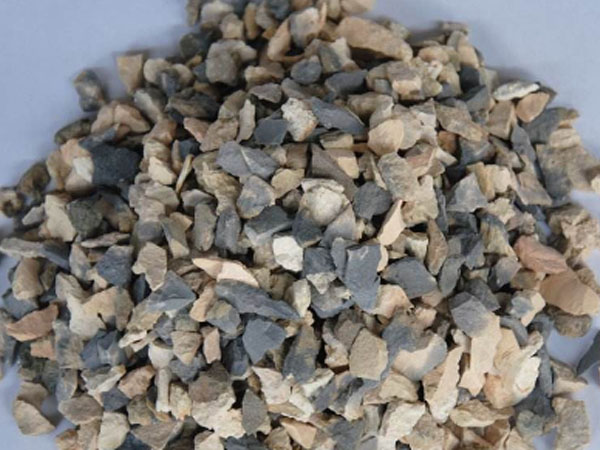 影響耐火澆注料熱震穩定性的主要因素及提高方法